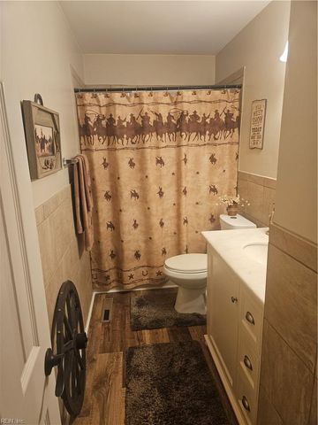5817 Susquehanna DR, Virginia Beach, VA 23462