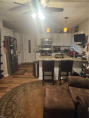 5817 Susquehanna DR, Virginia Beach, VA 23462