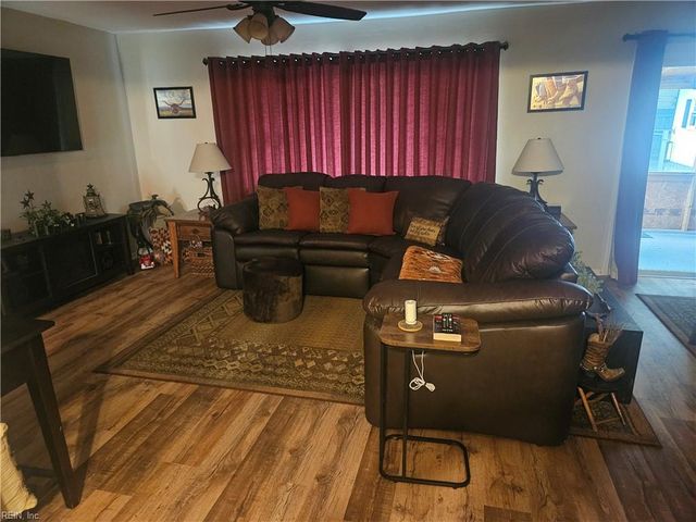 5817 Susquehanna DR, Virginia Beach, VA 23462