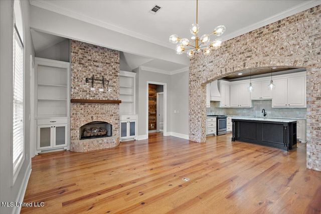 210 Penny Lane, Brandon, MS 39042