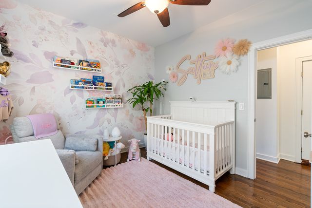 1425 W Grand Avenue 3E, Chicago, IL 60642