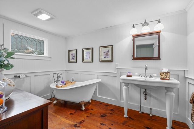 350 Plum Street, West Barnstable, MA 02668