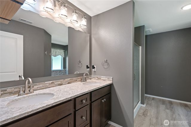 134 Lunderville Lane, Port Angeles, WA 98362