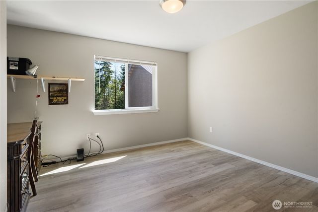 134 Lunderville Lane, Port Angeles, WA 98362