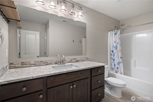 134 Lunderville Lane, Port Angeles, WA 98362