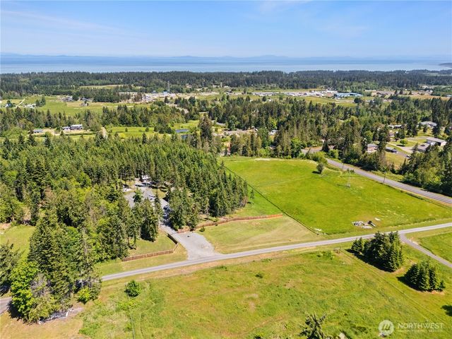 134 Lunderville Lane, Port Angeles, WA 98362