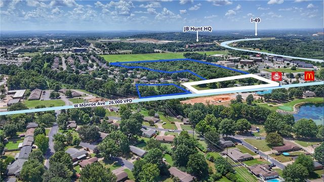 319 W Monroe Avenue, Lowell, AR 72745