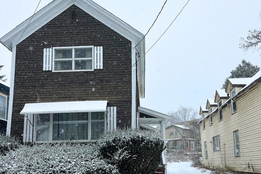 10 Jay Street, Montpelier, VT 05602