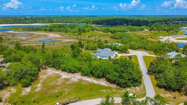 10446 SCENIC LAKE DRIVE, Weeki Wachee, FL 34613