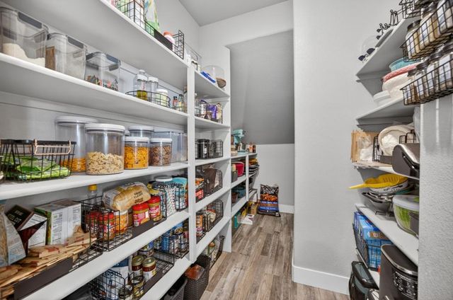 8247 Blue Coral Ave, Elk Grove, CA 95757