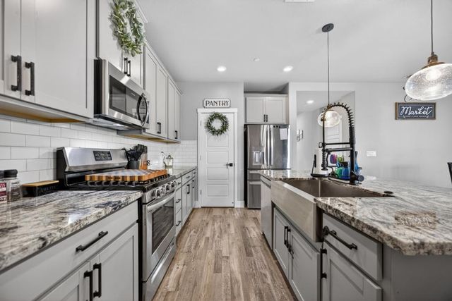 8247 Blue Coral Ave, Elk Grove, CA 95757
