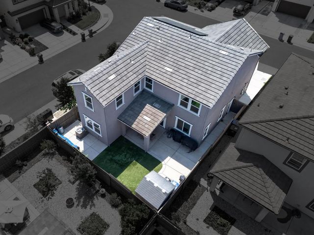 8247 Blue Coral Ave, Elk Grove, CA 95757