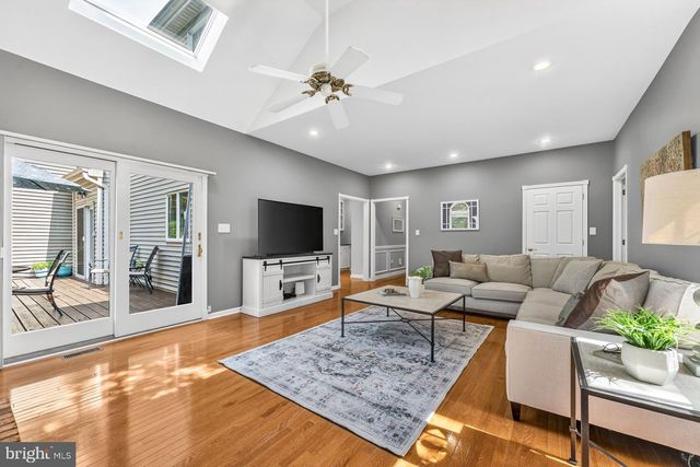 836 ATKINSON CIR, Hillsborough, NJ 08844