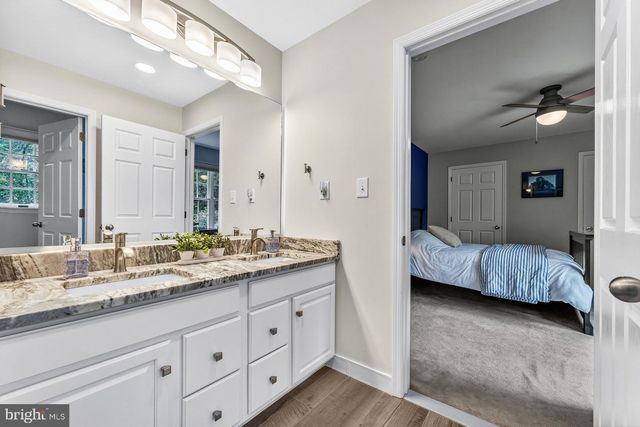 836 ATKINSON CIR, Hillsborough, NJ 08844