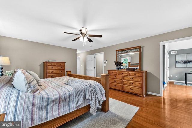 836 ATKINSON CIR, Hillsborough, NJ 08844