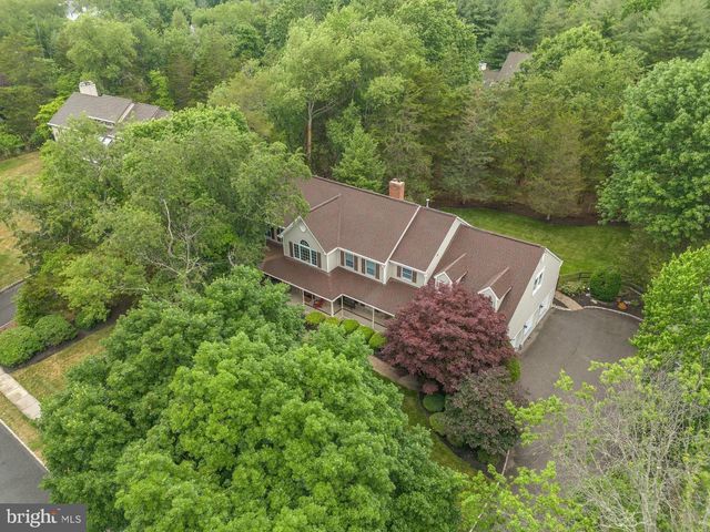 836 ATKINSON CIR, Hillsborough, NJ 08844