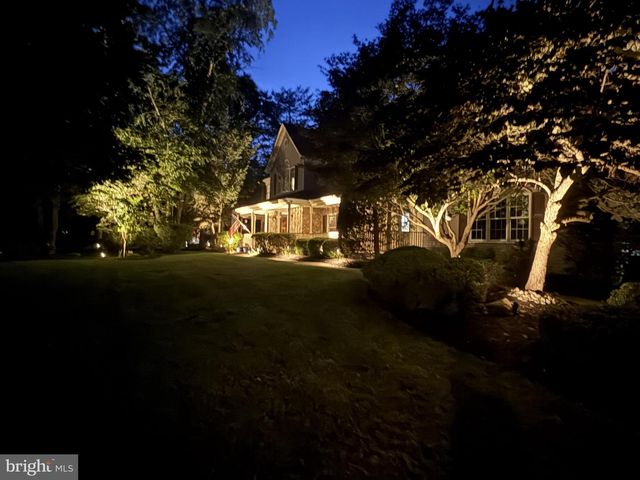 836 ATKINSON CIR, Hillsborough, NJ 08844