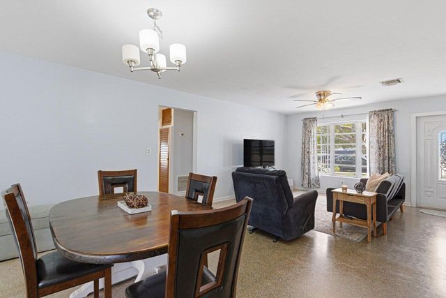 528 N A Street, Lake Worth Beach, FL 33460