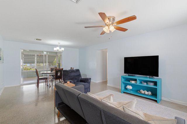 528 N A Street, Lake Worth Beach, FL 33460
