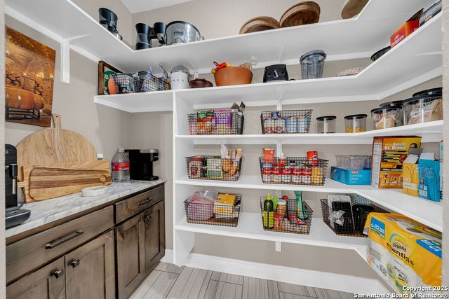 113 N TRANQUILITY, La Vernia, TX 78121