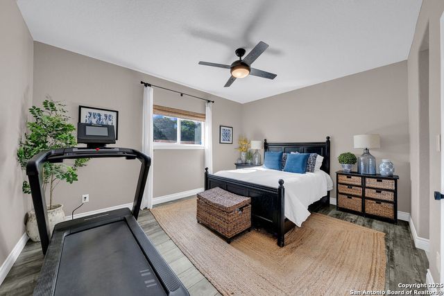 113 N TRANQUILITY, La Vernia, TX 78121