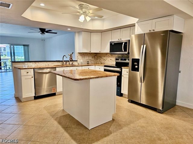4722 SE 1st PL 5, Cape Coral, FL 33904