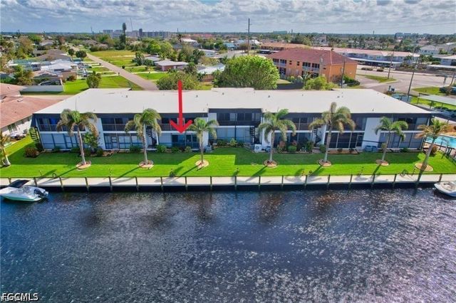 4722 SE 1st PL 5, Cape Coral, FL 33904