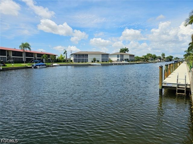 4722 SE 1st PL 5, Cape Coral, FL 33904