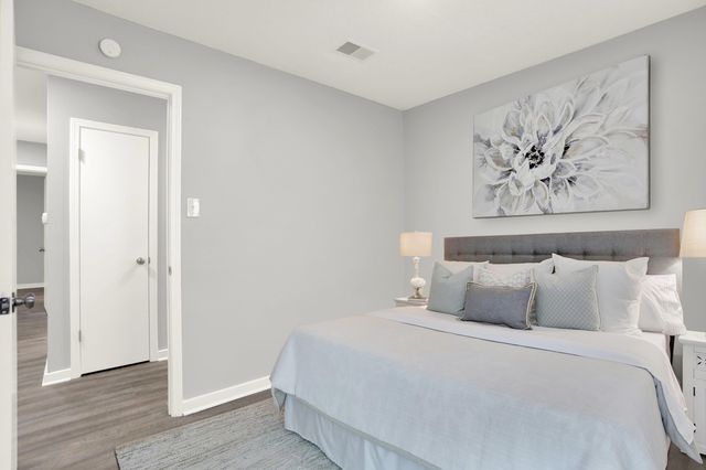 5328 CLINCHPORT CIR, Memphis, TN 38127