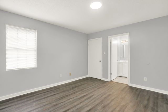 5328 CLINCHPORT CIR, Memphis, TN 38127