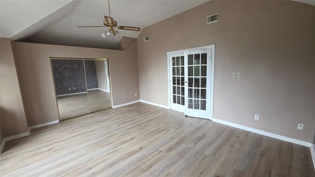 15207 Pebble Lake Drive, Houston, TX 77095