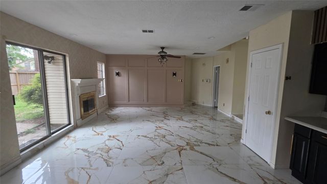 15207 Pebble Lake Drive, Houston, TX 77095