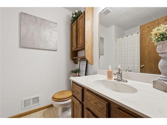 15564 Columbary Court, Rosemount, MN 55068