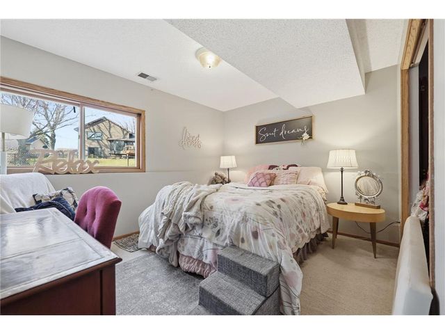 15564 Columbary Court, Rosemount, MN 55068