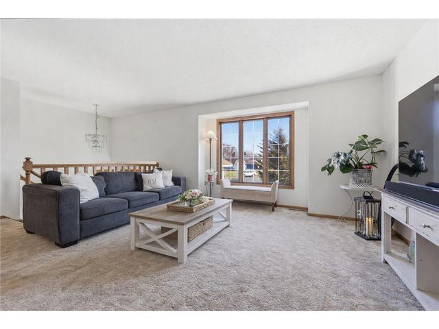 15564 Columbary Court, Rosemount, MN 55068