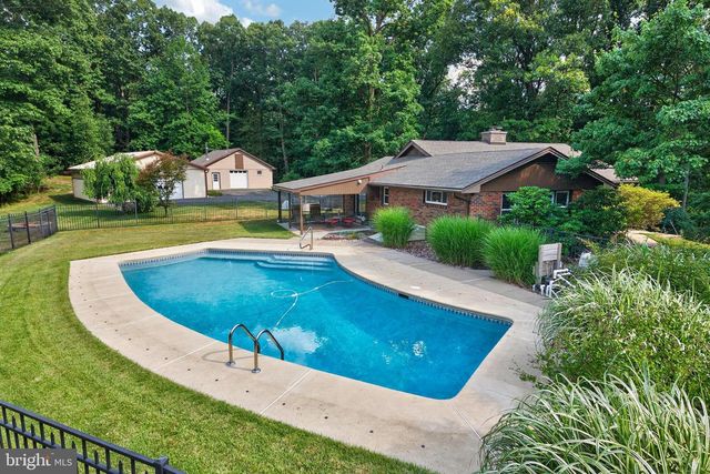 50 HILL LN, Mohnton, PA 19540