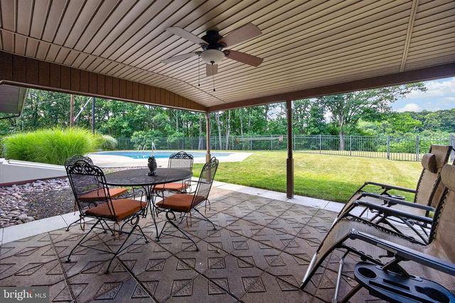 50 HILL LN, Mohnton, PA 19540