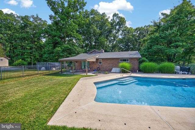 50 HILL LN, Mohnton, PA 19540