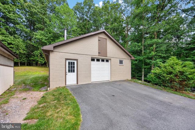 50 HILL LN, Mohnton, PA 19540