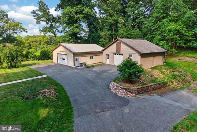 50 HILL LN, Mohnton, PA 19540