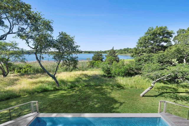 8 Hilo Drive, Shelter Island, NY 11964
