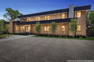 8 Hilo Drive, Shelter Island, NY 11964