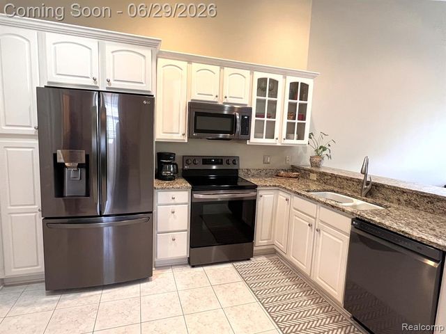 1701 N Crystal Cove Drive 47, Haslett, MI 48840