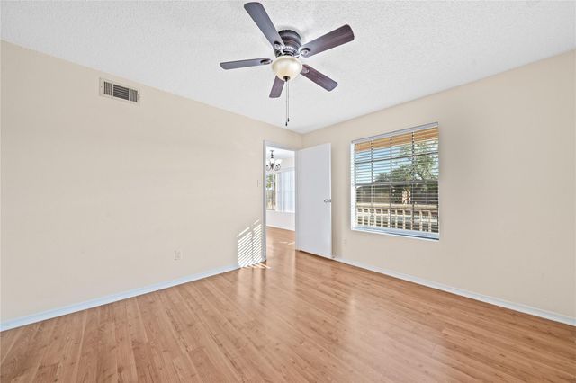 2750 Holly Hall Street 1510, Houston, TX 77054