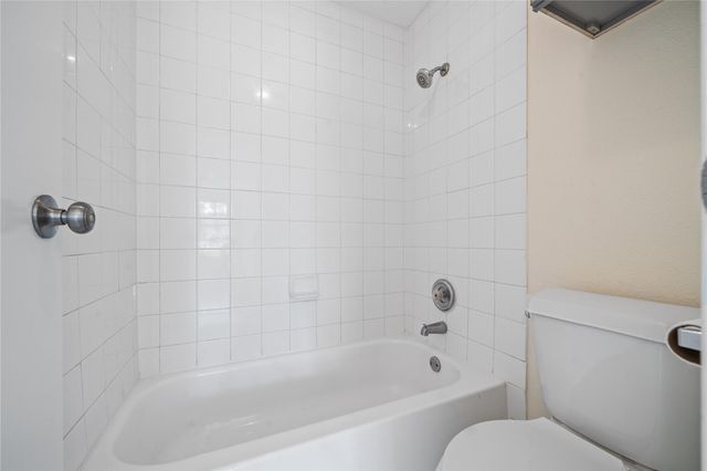 2750 Holly Hall Street 1510, Houston, TX 77054