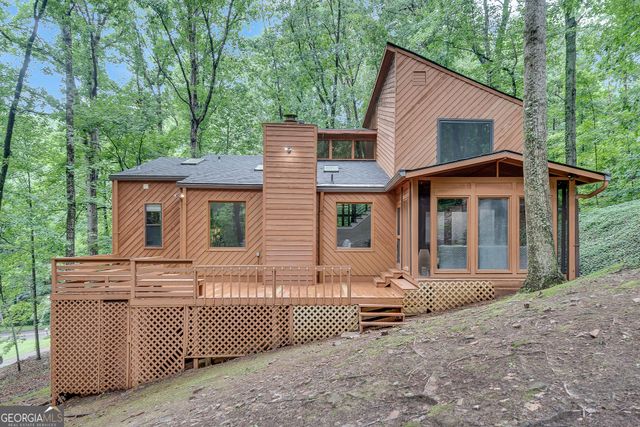 1820 Cedar Cliff Drive SE, Smyrna, GA 30080