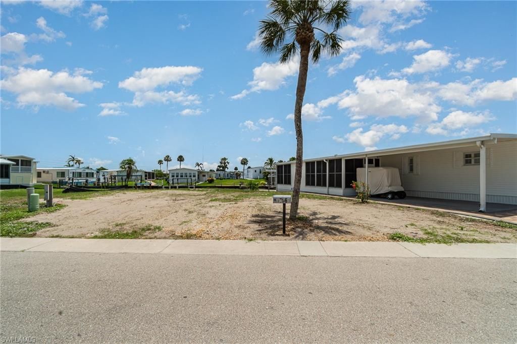 17561 Stevens BLVD, FORT MYERS BEACH, FL 33931 — exterior