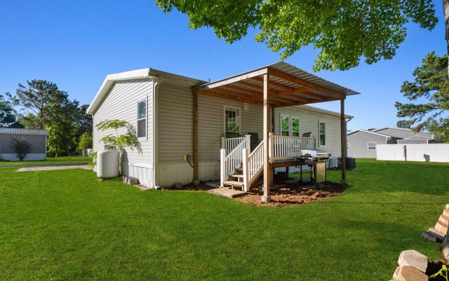 1040 Palm Dr., Conway, SC 29526