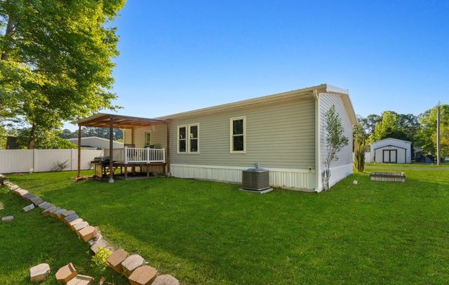 1040 Palm Dr., Conway, SC 29526