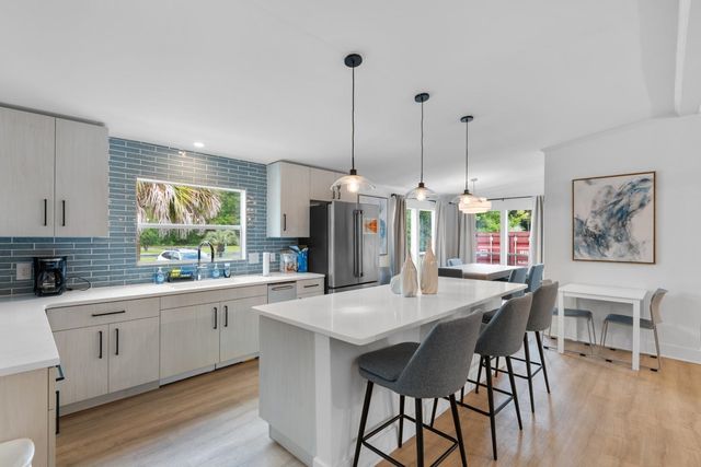 1040 Palm Dr., Conway, SC 29526